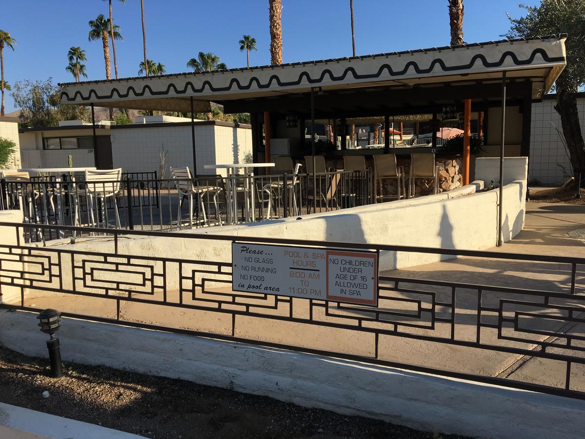 Ocotillo Lodge 棕榈泉 外观 照片